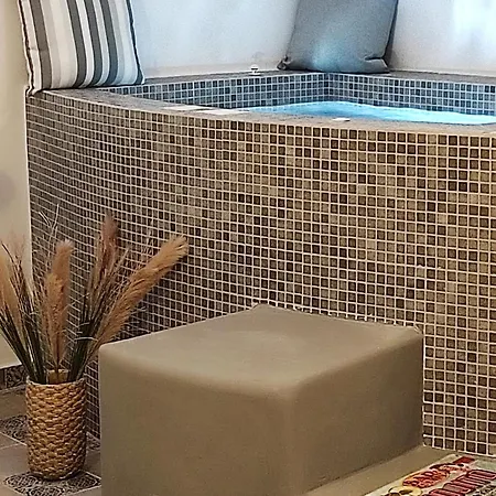 Golden Moments Luxury Stone A