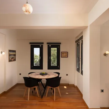 Golden Moments Luxury Stone A 4*