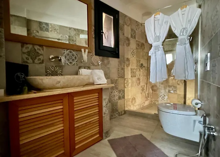 Golden Moments Luxury Stone A 4* Mesaria