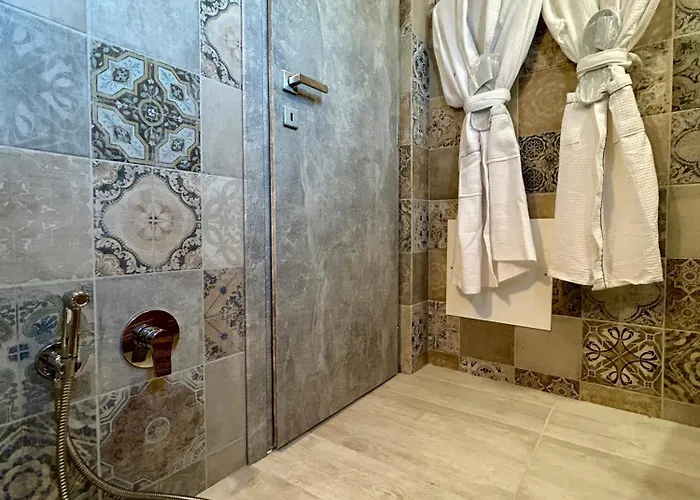 Golden Moments Luxury Stone A 4*