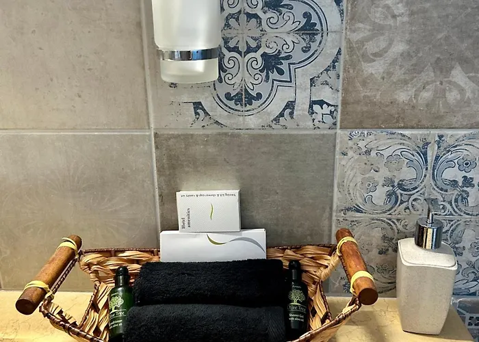 Golden Moments Luxury Stone A 4*