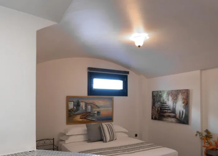 Golden Moments Luxury Stone A 4*