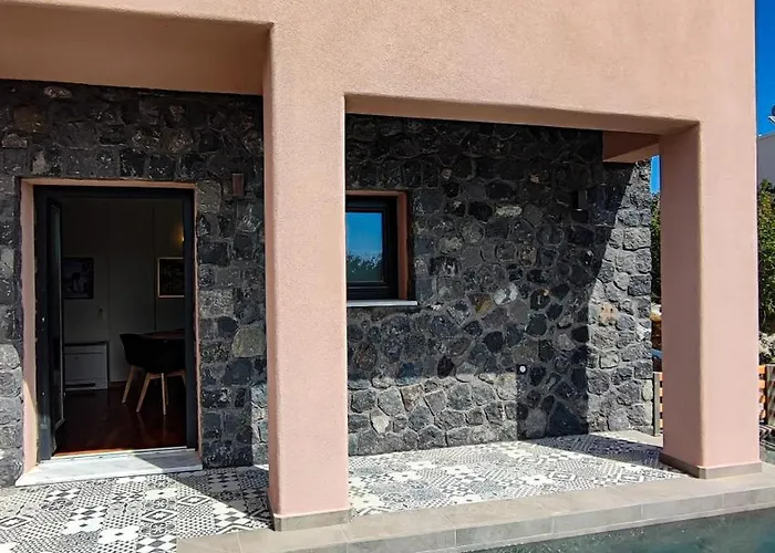 Golden Moments Luxury Stone A 4* Mesaria